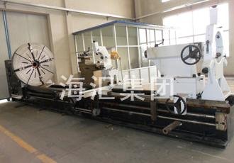Horizontal floor-type lathe
