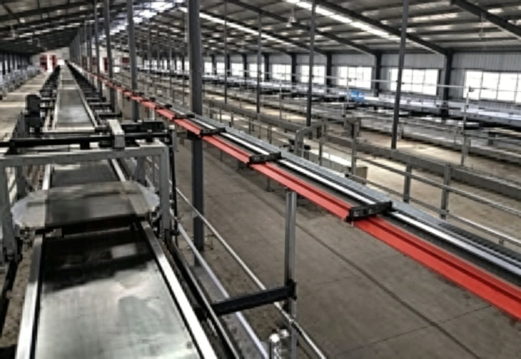 The ‘Qianxu Qianmu’ smart feeding system, developed and manufactured by Haihui Group, has been successfully implemented in the high-altitude, cold regions of Tibet.