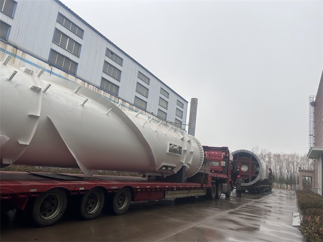 8套筒尾气处理装置 Sleeve-Type Tail Gas Treatment Unit for Industrial Exhaust and Fume Control