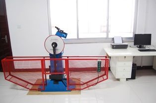 Semi-automatic impact testing machine with on-screen display